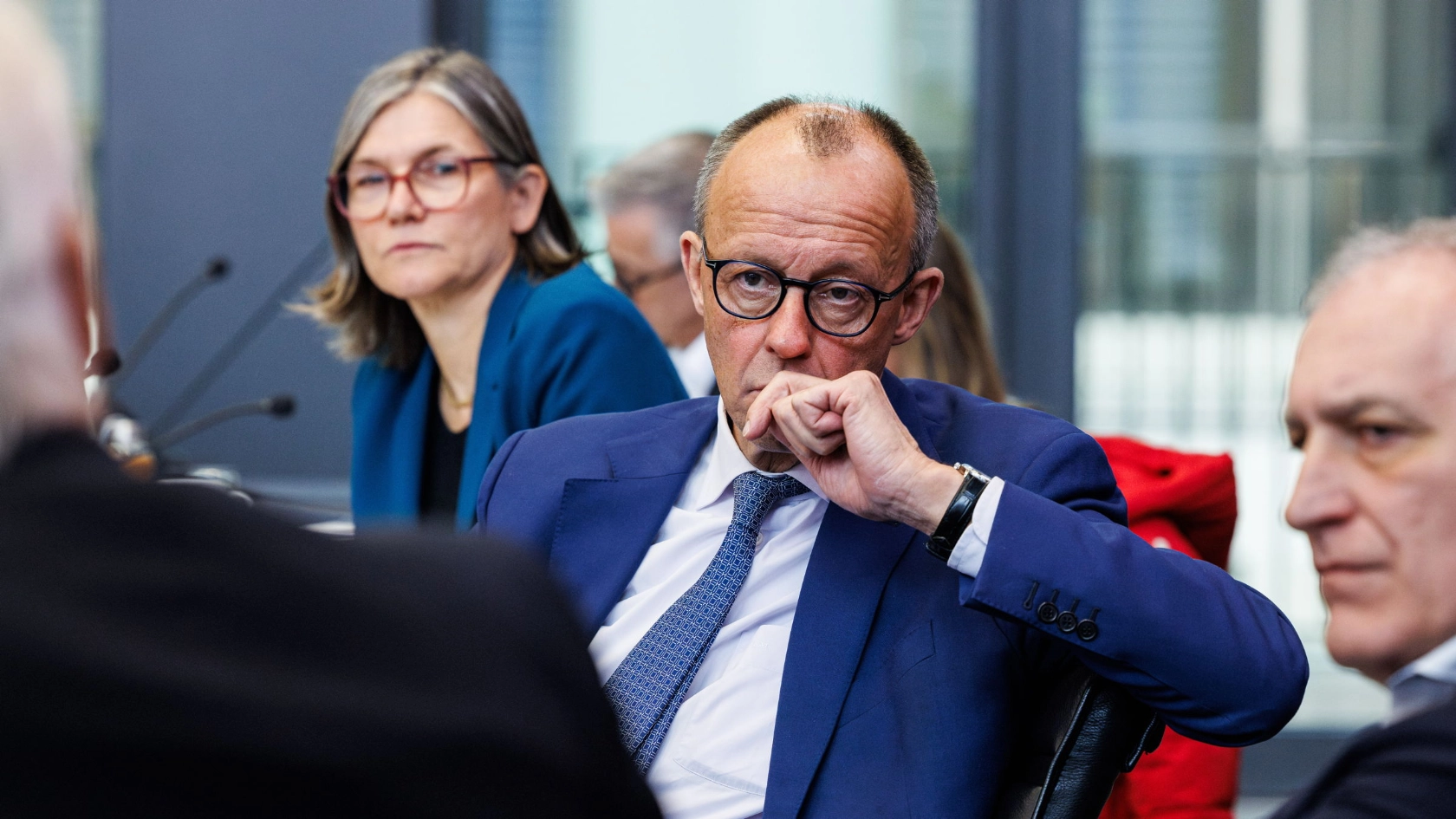 Der Vorstand der IG Metall im Gespräch mit Kanzlerkandidat Friedrich Merz (CDU).