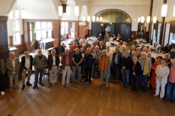 Seniorinnen und Senioren